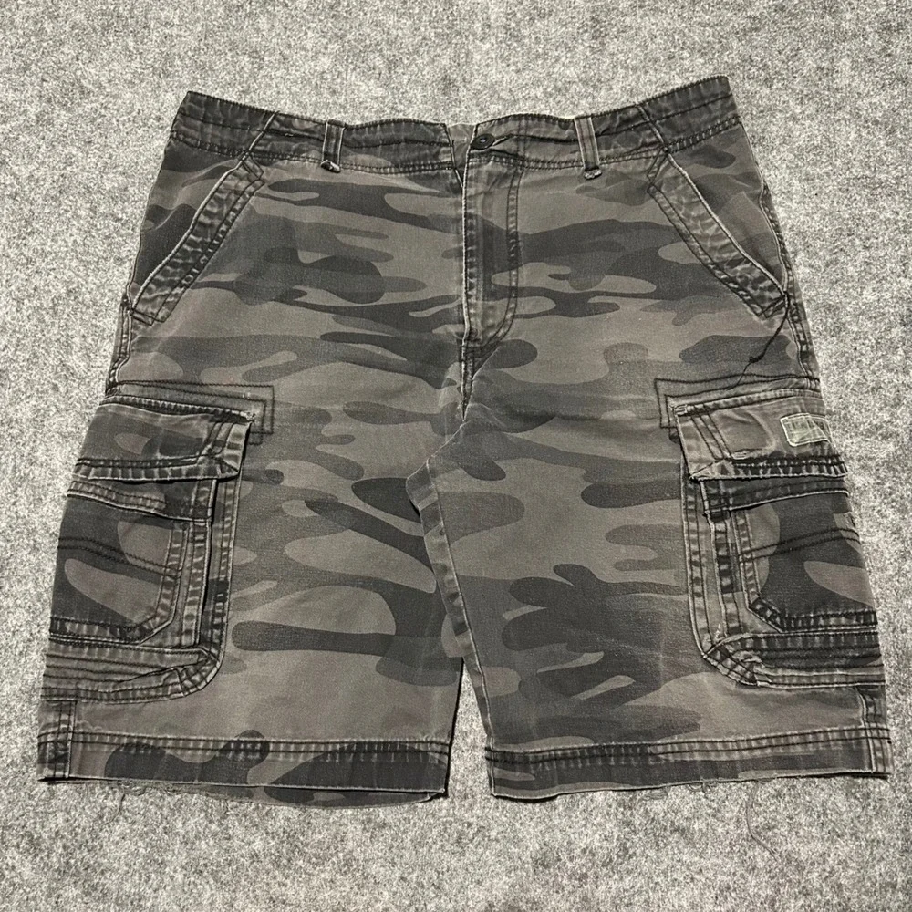 Unionbay Grey Camo Cargo Shorts Baggy Skater Y2K Vintage Size 38